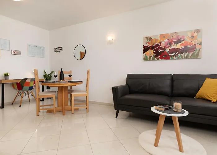 Kvarner アパート マリンスカ