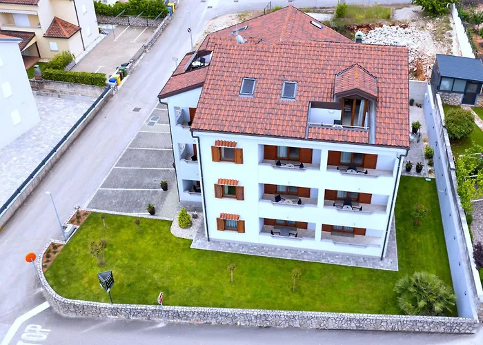 アパート Kvarner マリンスカ