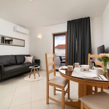 Kvarner Apartman Malinska