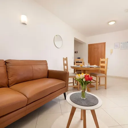 Kvarner Apartman Malinska