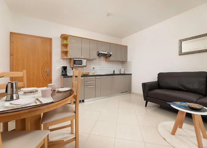 Kvarner Apartman *